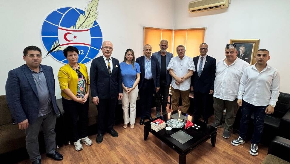 Türkiye Baklava ve Tatlı Üreticileri Derneği'nden Dış Basın Birliği’ne ziyaret