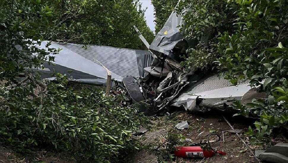 Adana'da eğitim uçağı düştü, 2 kişi yaralandı