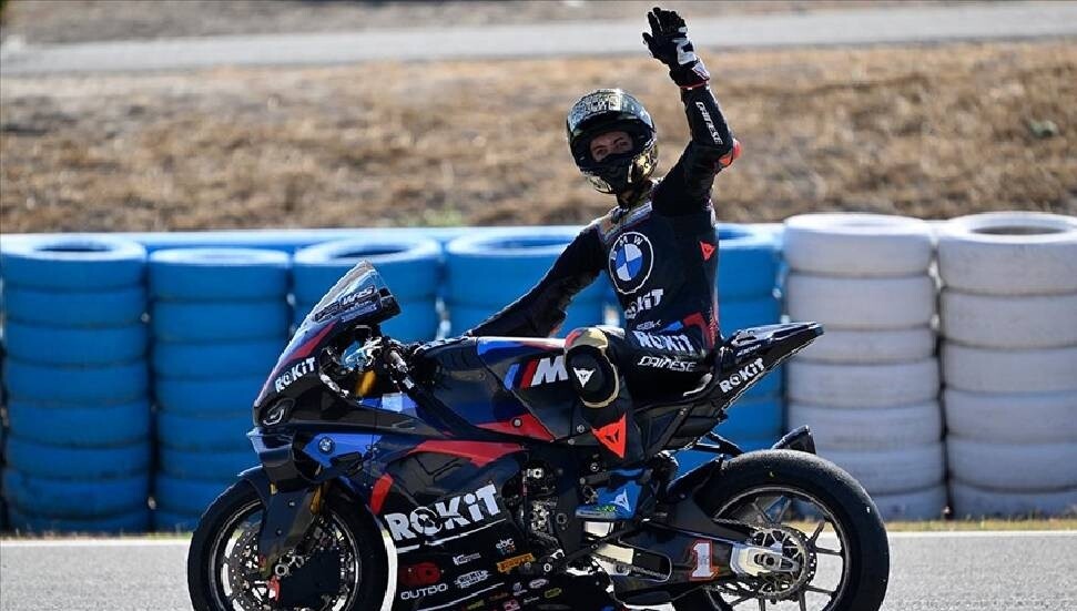 Toprak Razgatlıoğlu, 2025 Dünya Superbike'ta şampiyon oldu