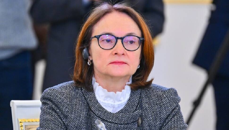 Rusya Merkez Bankası Başkanı Nabiullina'dan "Faiz indirimleri yavaşlayabilir" sinyali