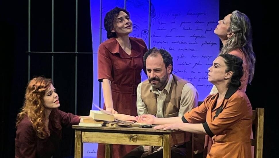 “Aşk İçinde Mahpushane” oyunu bugün Lefkoşa’da sahneleniyor