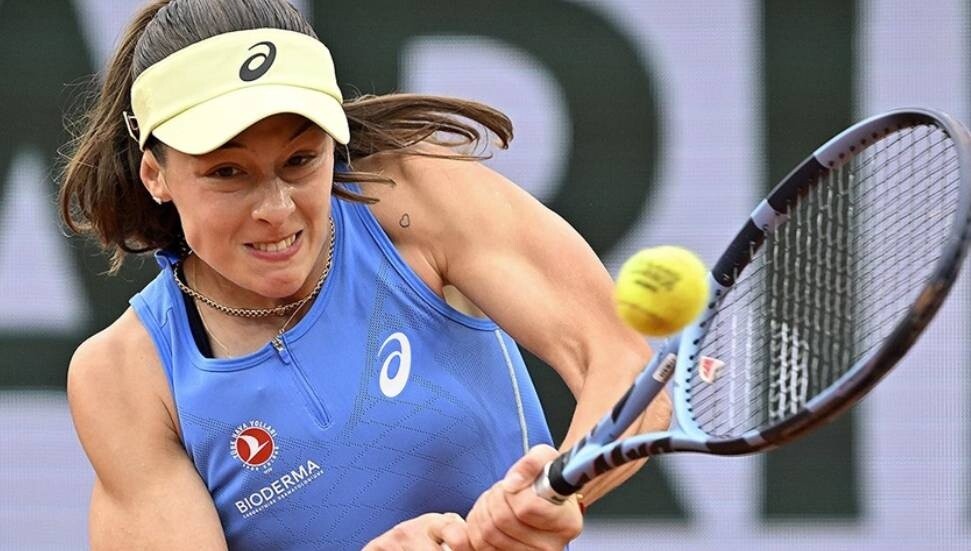 Zeynep Sönmez, Wimbledon'da 2. tura çıkan ilk Türk kadın tenisçi oldu