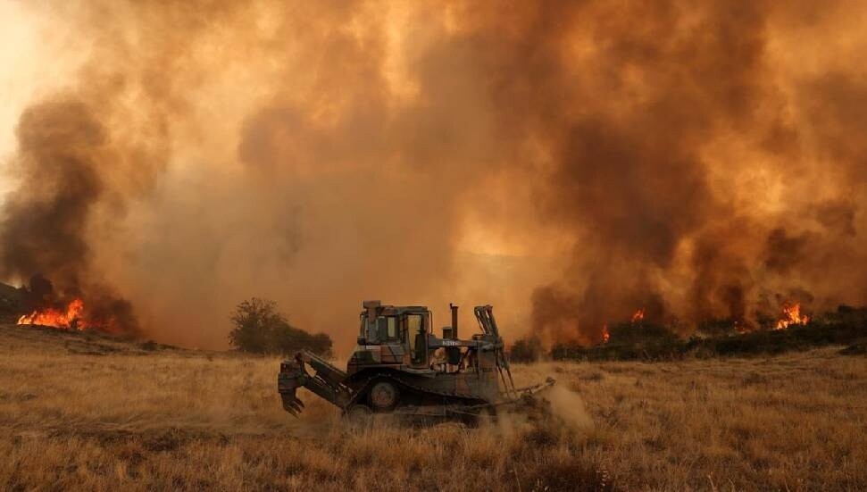 Yunanistan'ın Mora Yarımadası'nda orman yangını: Bir köy tahliye edildi