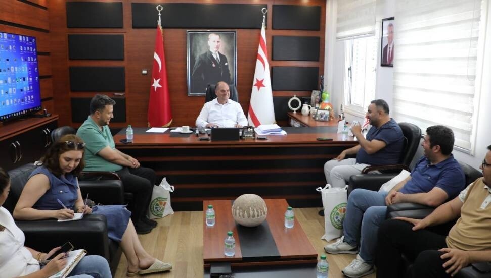 Ali Karavezirler, Adana Büyükşehir Belediyesi ASKİ ekibini kabul etti
