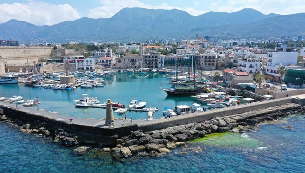 Murat Şenkul’dan hükümete çağrı: Ya mendireği yenileyin ya da Antik Limanı tamamen Girne Belediyesi’ne devredin