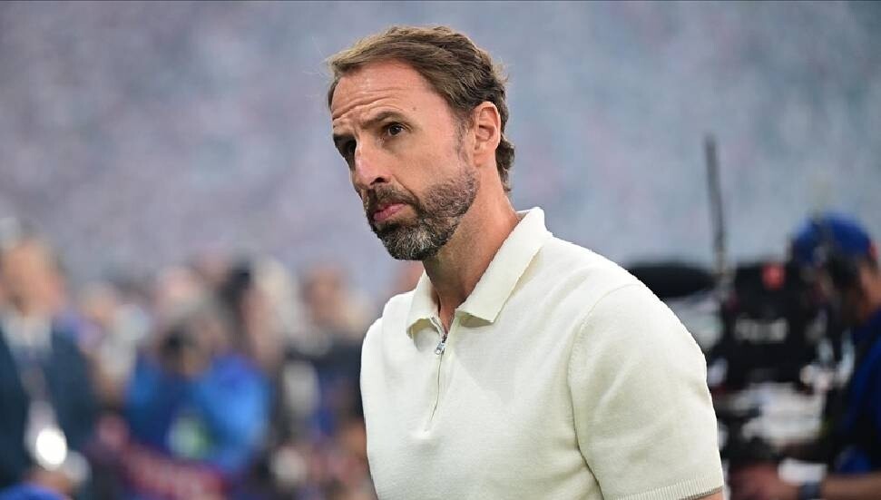 İngiltere Milli Futbol Takımı'nın eski çalıştırıcısı Southgate'e "şövalyelik" ünvanı