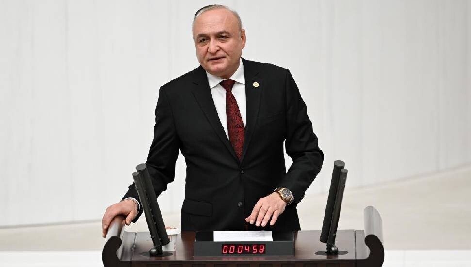 Yeni Parti Gaziantep Milletvekili Meriç bıçaklı saldırıda yaralandı