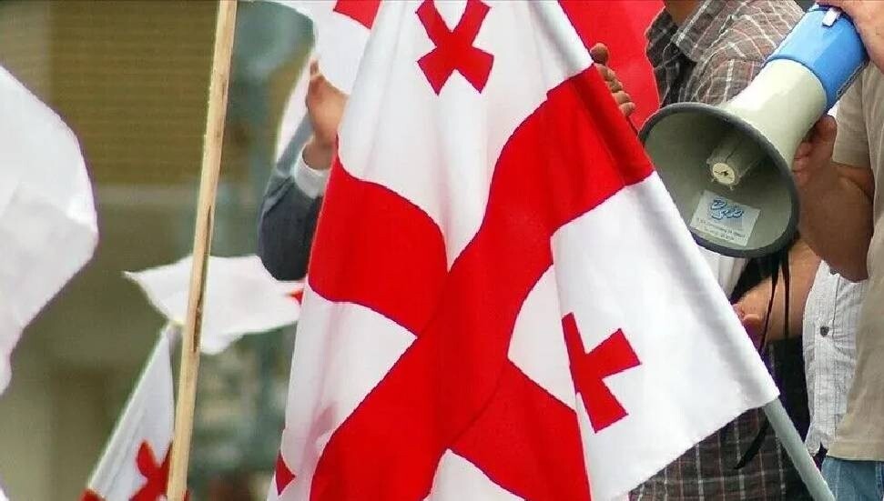 Gürcistan'dan tek taraflı bağımsızlığını ilan eden Güney Osetya'daki seçimlere tepki