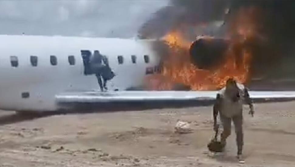 Kongo Demokratik Cumhuriyeti'nde Maden Bakanı Kabamba'yı taşıyan uçak pistten çıktı