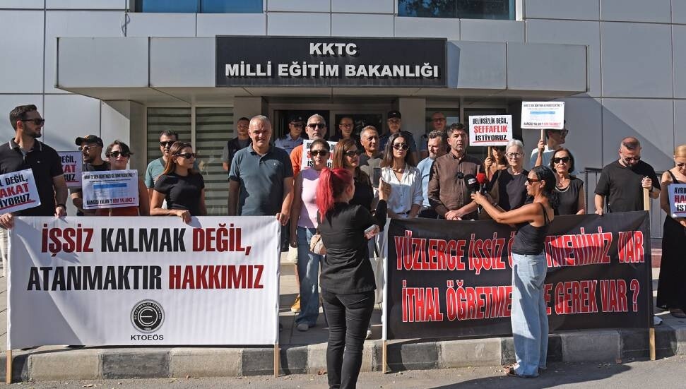 KTOEÖS: Kamusal eğitimde öğretmen eksikliği var, sınavı geçen öğretmen adayları mağdur ediliyor