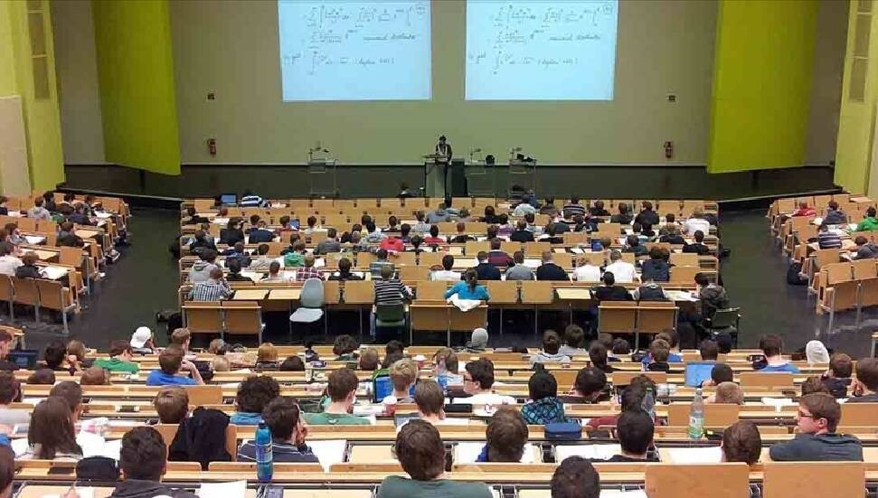 ABD'de DOGE, IES'in bütçesinden 900 milyon dolarlık kesinti yaptı