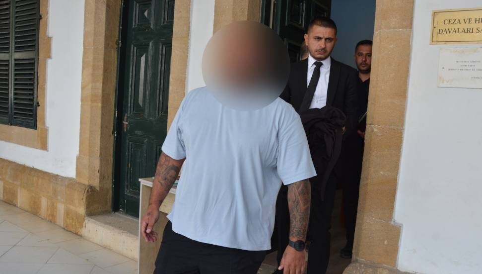 Tasdik memuruna "sahte evrak" suçundan 50 bin TL teminat kararı