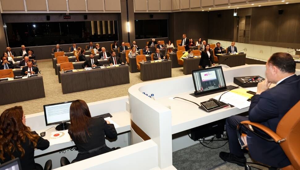 Genel Kurul'da iki yasa tasarısı oy birliğiyle kabul edildi