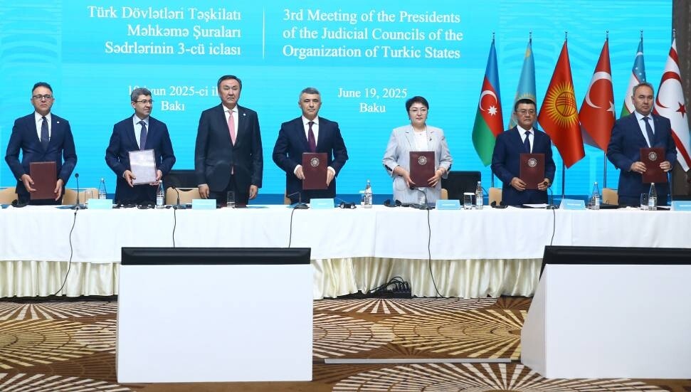 Bakü'de TDT Hakimler Konseyi Başkanları toplantısı: Yüksek Mahkeme Başkanı Özerdağ da katıldı