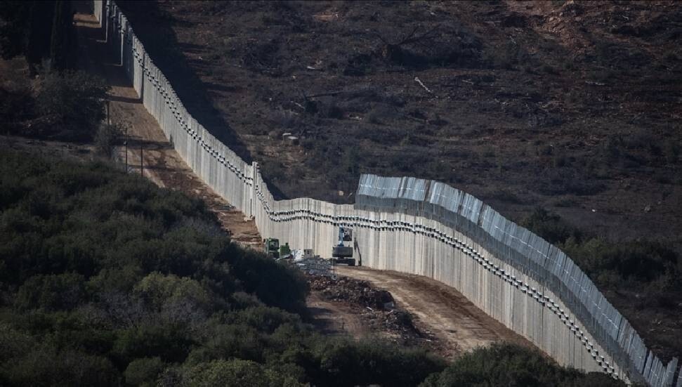 Lübnan, sınırları içinde duvar inşa eden İsrail'i BMGK'ye şikayet etti