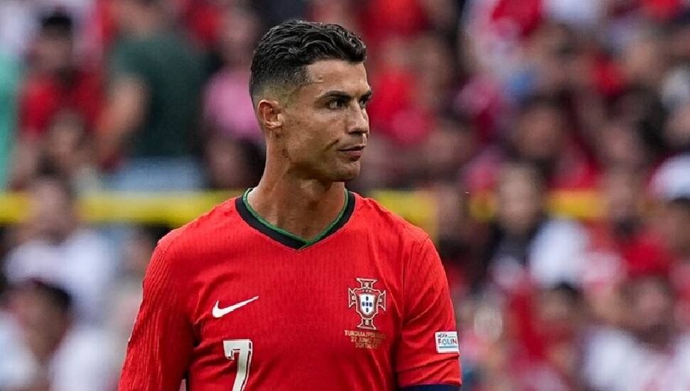 2026 Dünya Kupası'nda 40 yaş üstü 7 futbolcu forma giyecek