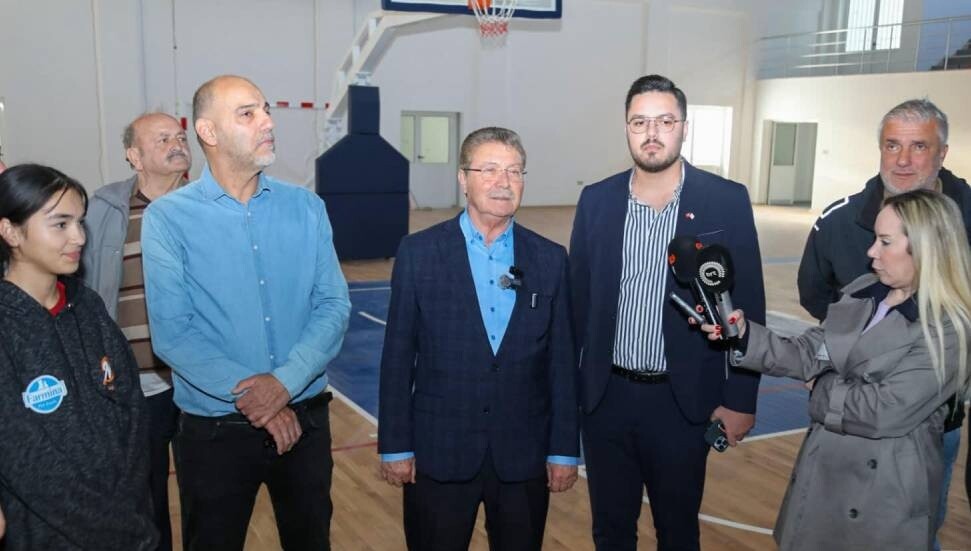Üstel, Prof. Dr. Turan Erdoğan Spor Salonu’nda inceleme yaptı: Bu tesisle gençler yeni şampiyonluklar kazanacak