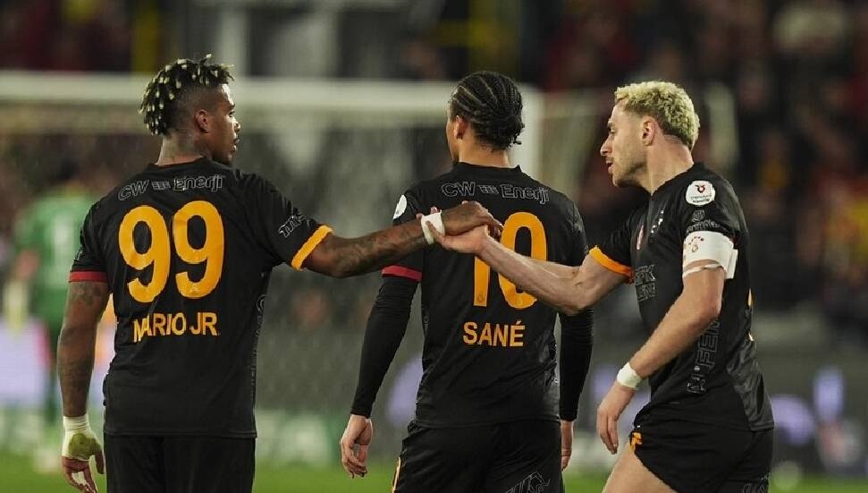 Galatasaray, Göztepe'yi 3 golle mağlup etti