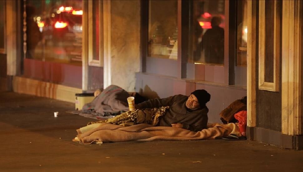 Almanya'da geçen yıl 13 milyon kişinin yoksulluk sınırının altında yaşadığı tespit edildi