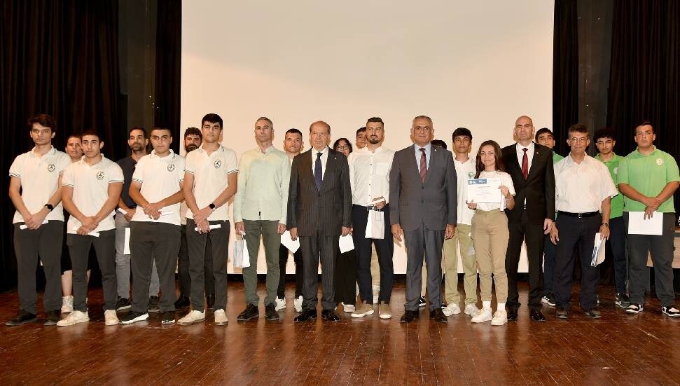 Meslek Liseleri Arası Bilgi ve Beceri Yarışmaları ödül töreni yapıldı