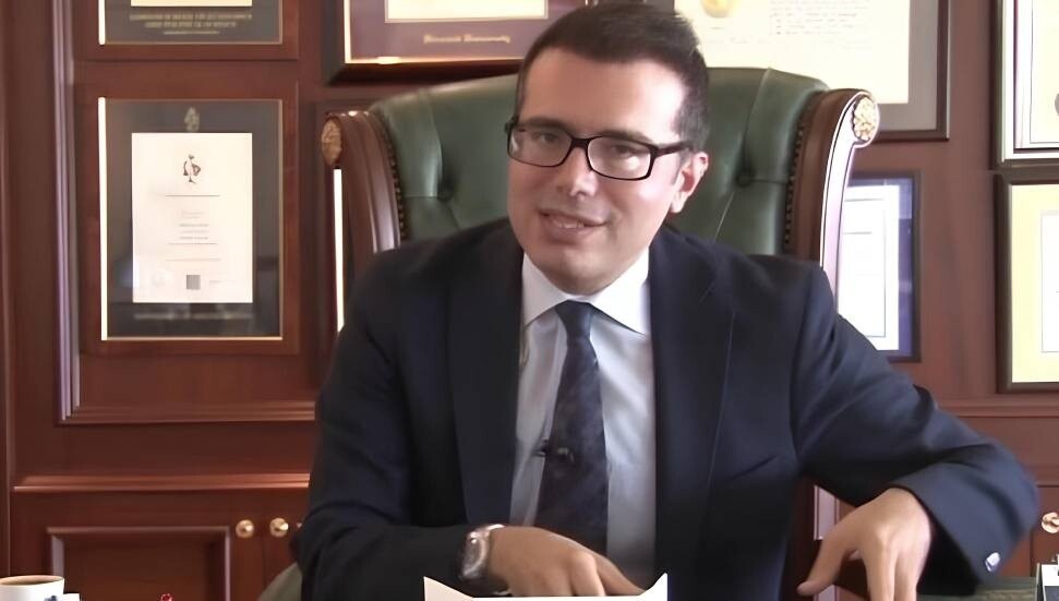 Avukat Murat Metin Hakkı serbest bırakıldı: 5 Kıbrıslı Rumun davasında KKTC şikayetçi konumunda!