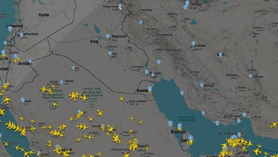 Katar’ın yanı sıra Irak, Kuveyt ve Bahreyn de hava sahasını kapattı
