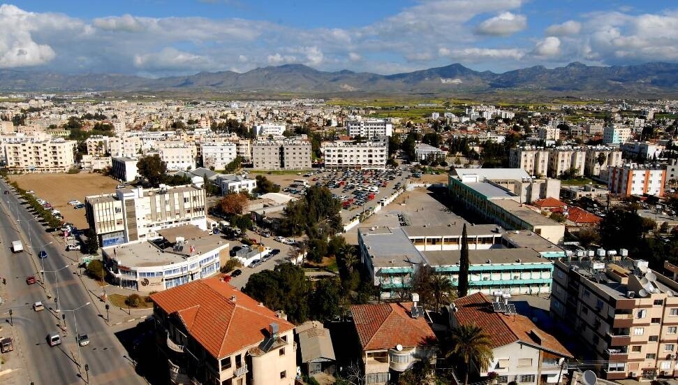 Güney Kıbrıs’ta, Kuzey’deki en büyük toprak sahibi Rum Yönetimi, ikinci sırada ise kilise geliyor
