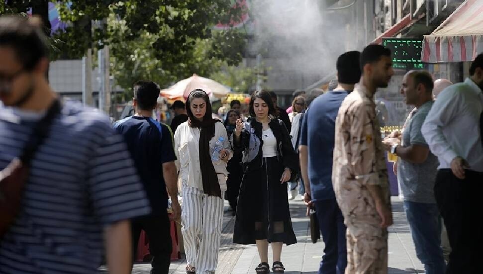 İran'da aşırı sıcaklar nedeniyle 20 eyalette kamu kurumları tatil edildi