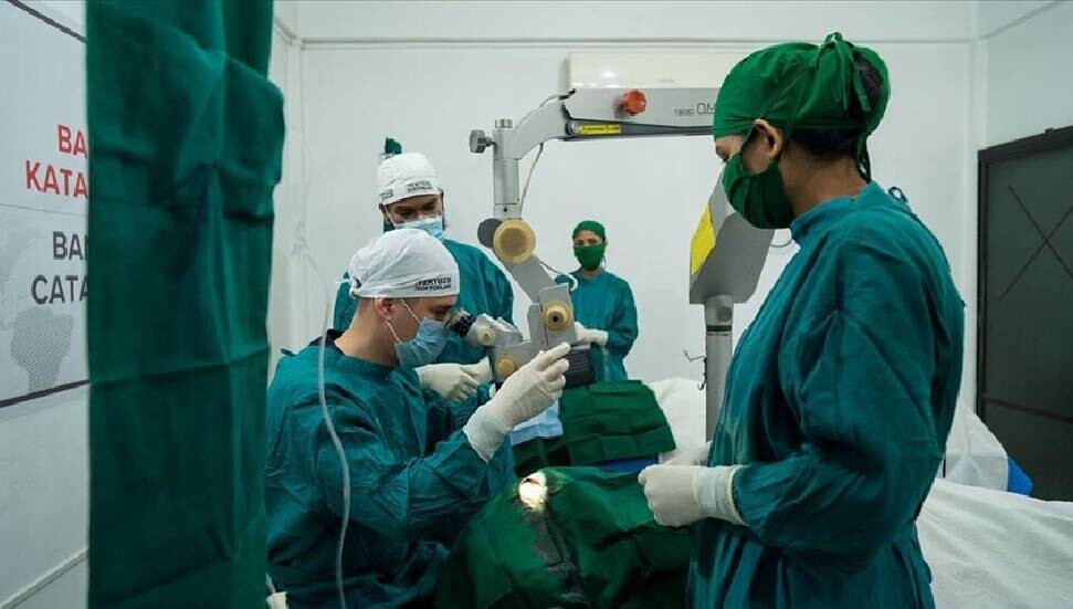 DSÖ’ye göre, dünya genelinde katarakt ameliyatı ihtiyacı artıyor
