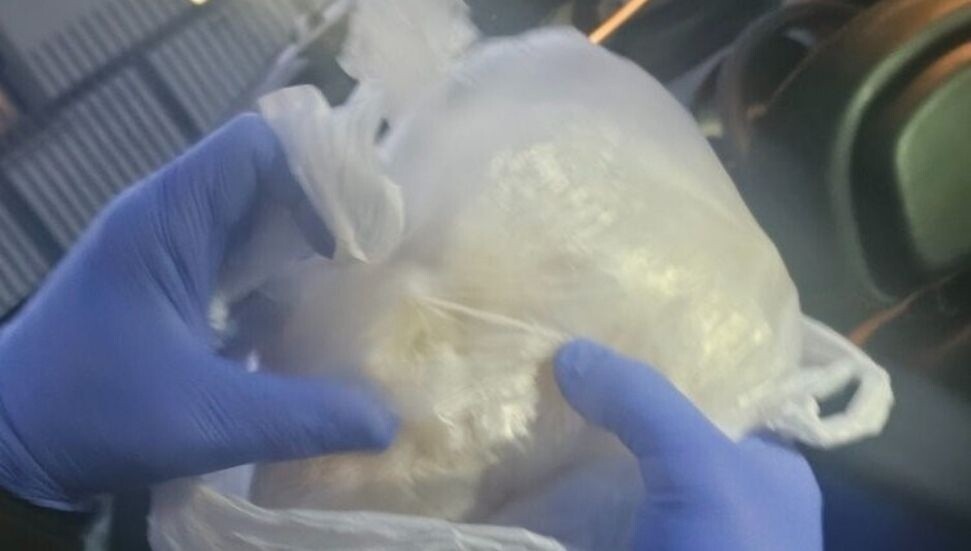 Baf'ta bir kiloya yakın kokain ele geçirildi