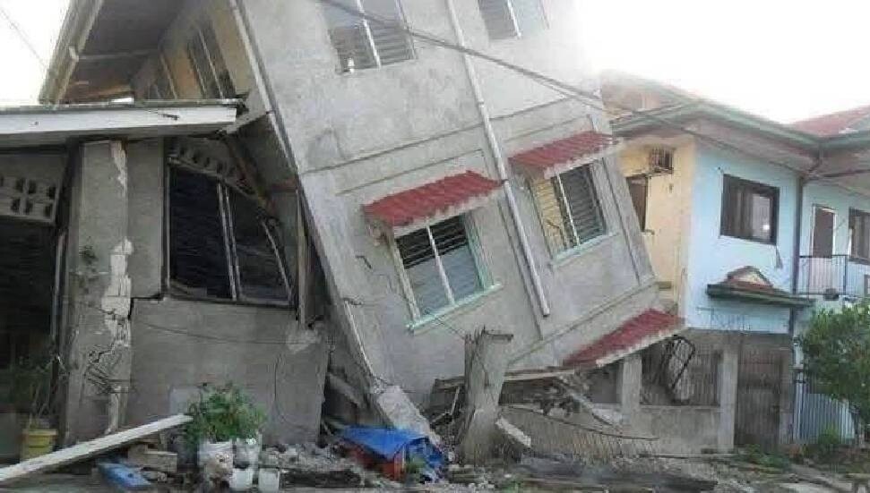 Filipinler'de meydana gelen depremlerde 7 kişi hayatını kaybetti