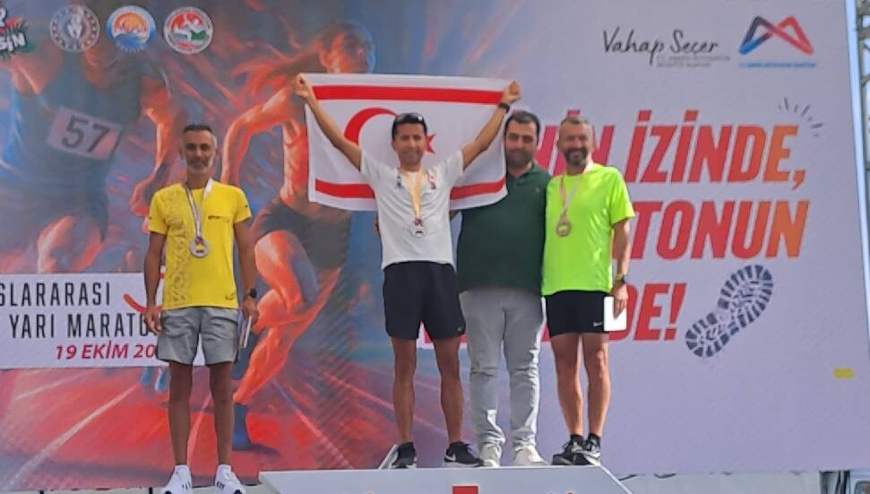 17. Uluslararası Tarsus Yarı Maratonu’nda birinci Hakan Tazegül