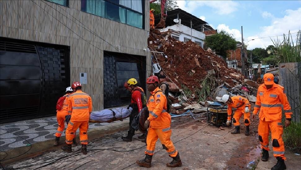 Brezilya'da şiddetli yağışların yol açtığı sellerde ölenlerin sayısı 68'e yükseldi