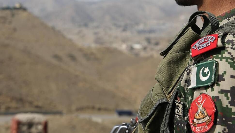 Pakistan ordusu: Afganistan ile karşılıklı saldırılarda 12 Pakistan askeri hayatını kaybetti