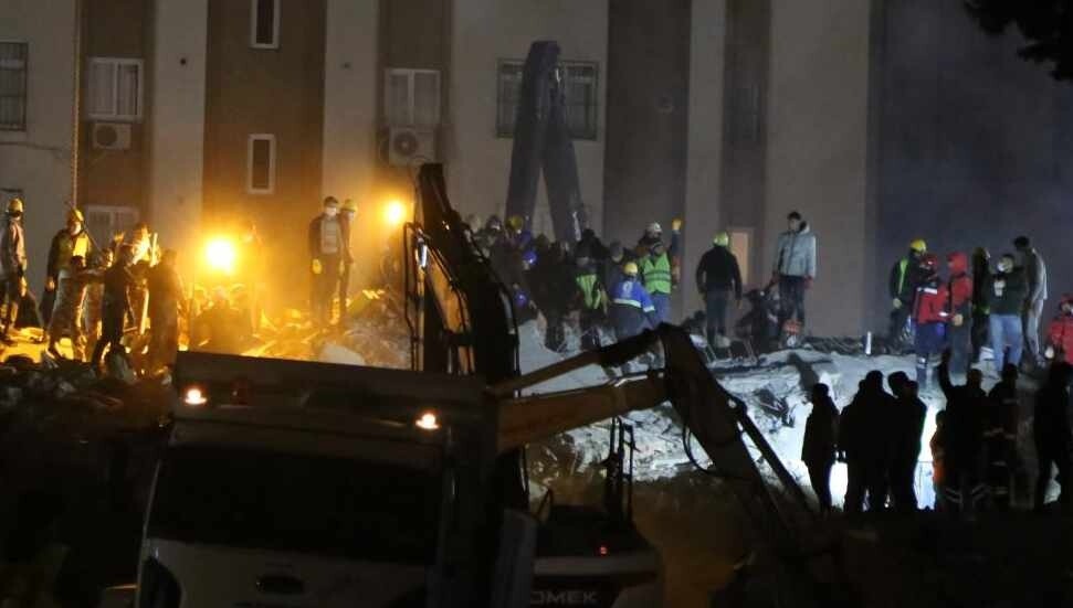 Adana'da depremde yıkılan apartmanla ilgili 9 eski kamu görevlisine de dava açıldı