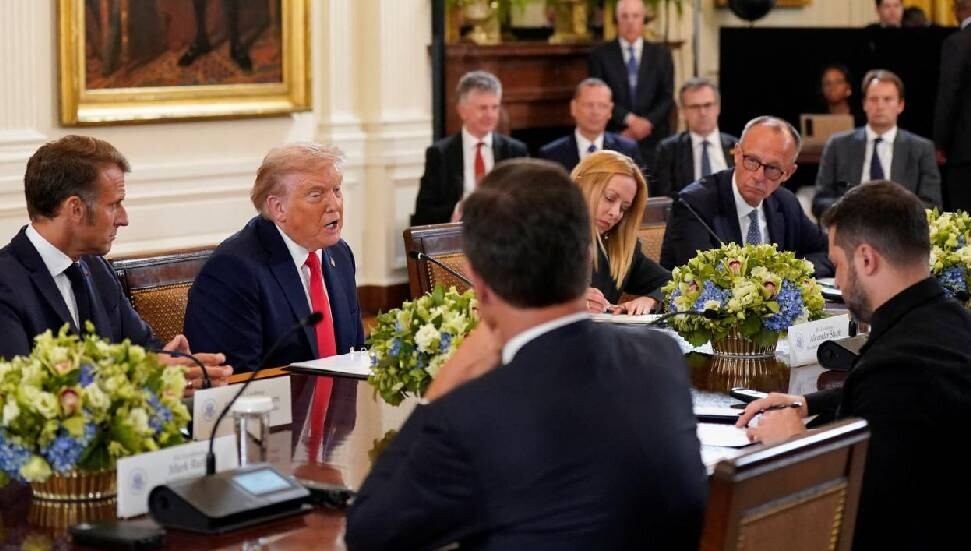 Avrupalı liderler, Rusya-Ukrayna barış süreci için Beyaz Saray’da konuştu