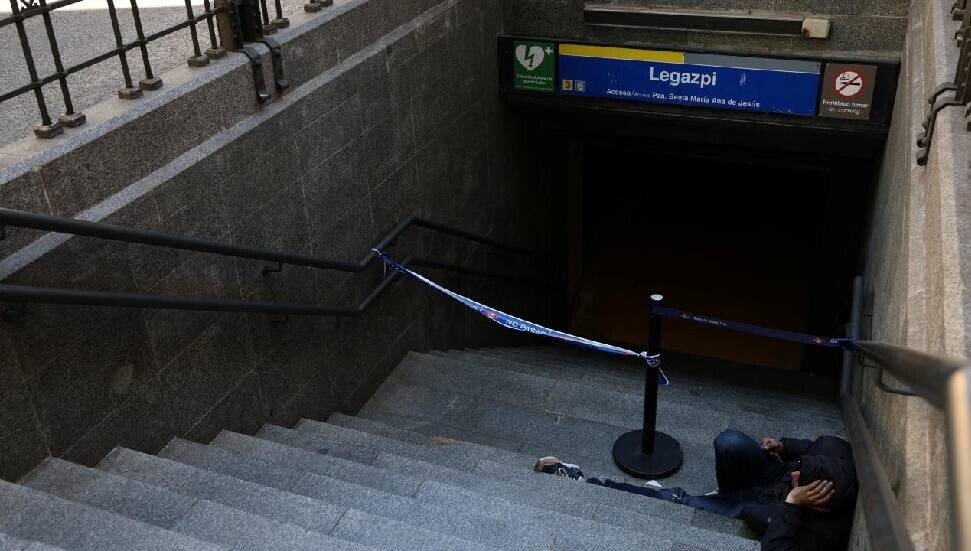 İspanya'da elektrik kesintisi nedeniyle OHAL ilan edildi