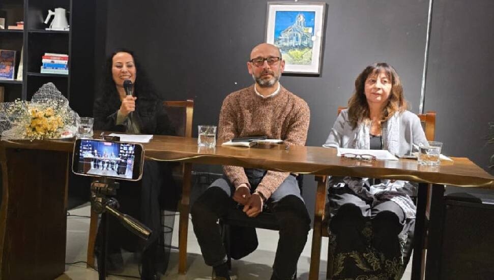 "Kıbrıs Türk Şiiri Antolojisi" tanıtıldı