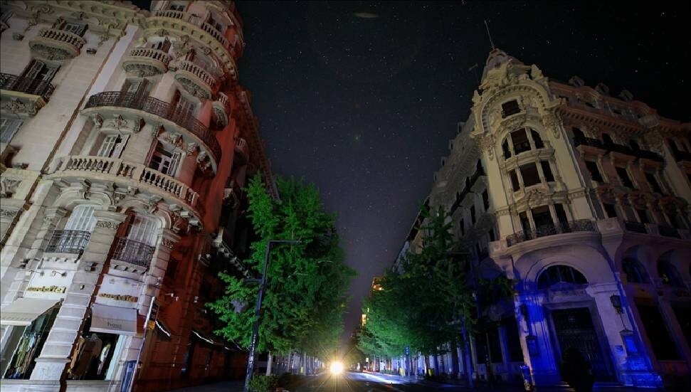 İspanya ve Portekiz elektrik kesintisinin nedenini arıyor