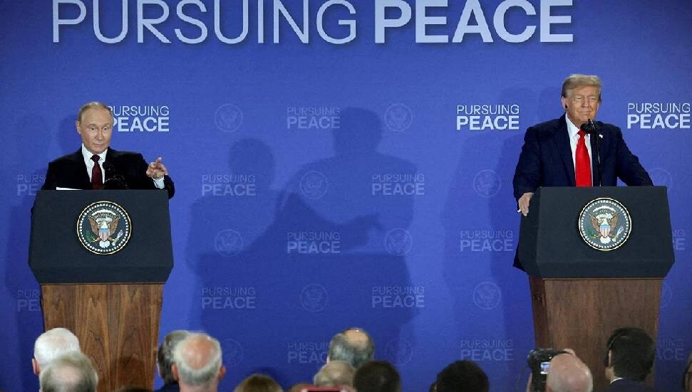 Trump ve Putin'in Alaska zirvesi 'verimli' geçti