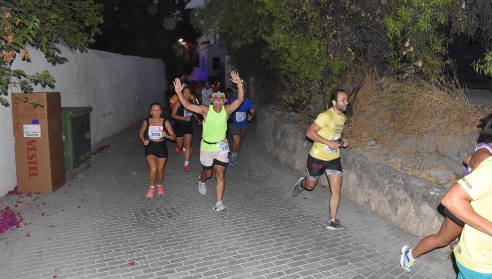 Kuzey Kıbrıs’ta bir ilk: 6 Km Gece Koşusu’na yoğun katılım