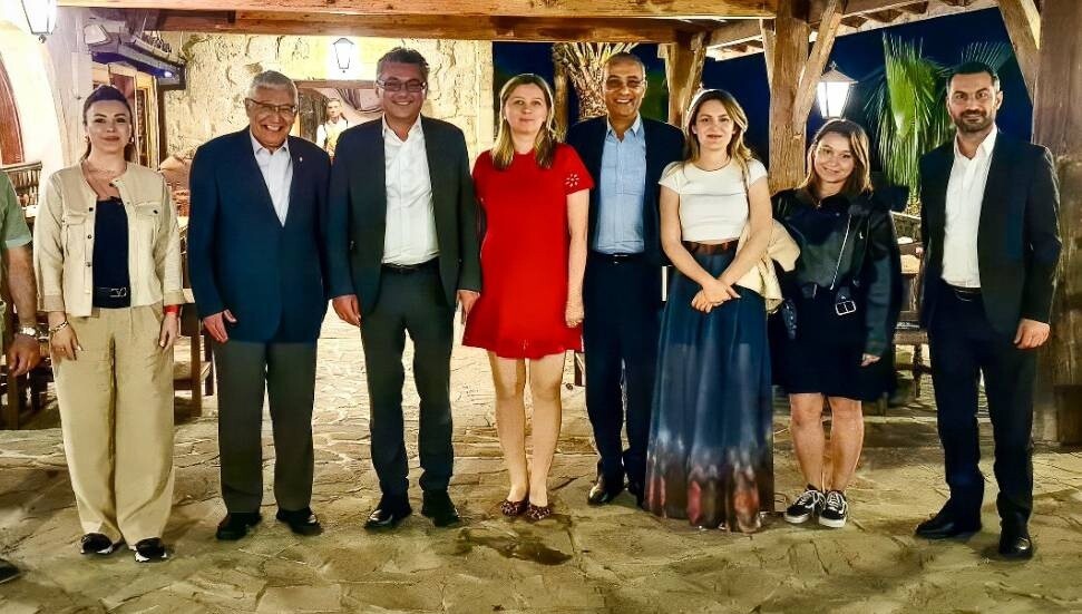 Erhürman, Türkiye’den gazetecilerle bir araya geldi