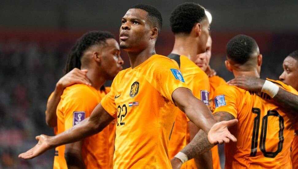 Hollanda ile İngiltere final için karşı karşıya