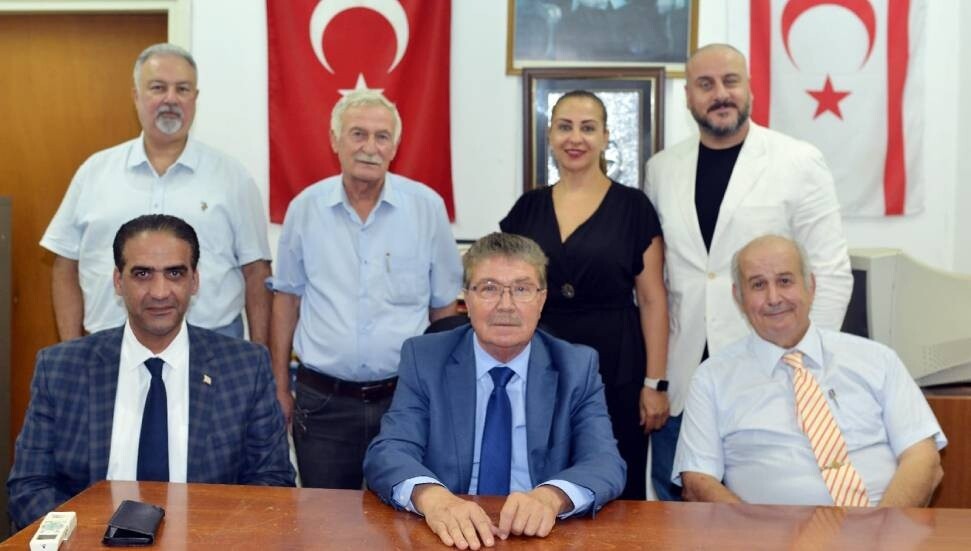 Üstel: Yarım kalan projeler, ancak ‘istikrarın’ devamıyla tamamlanabilir