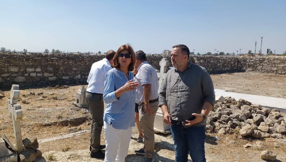 Holguin, Kültürel Miras Teknik Komitesi tarafından yenilenen mezarlıkları ziyaret etti