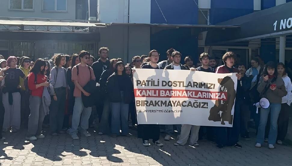 Ege Üniversitesi'nde köpeklerin toplatılmasına tepki: Her birini geri getireceğiz!