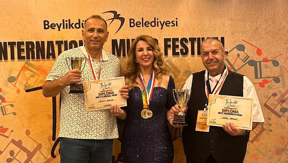 Bahar Esintileri Sanat Derneği İstanbul’da ödül kazandı