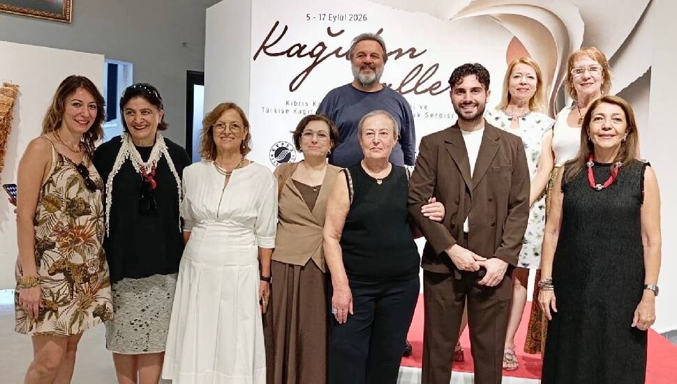“Kâğıdın Halleri” sergisi Antalya’da sanatseverlerle buluştu