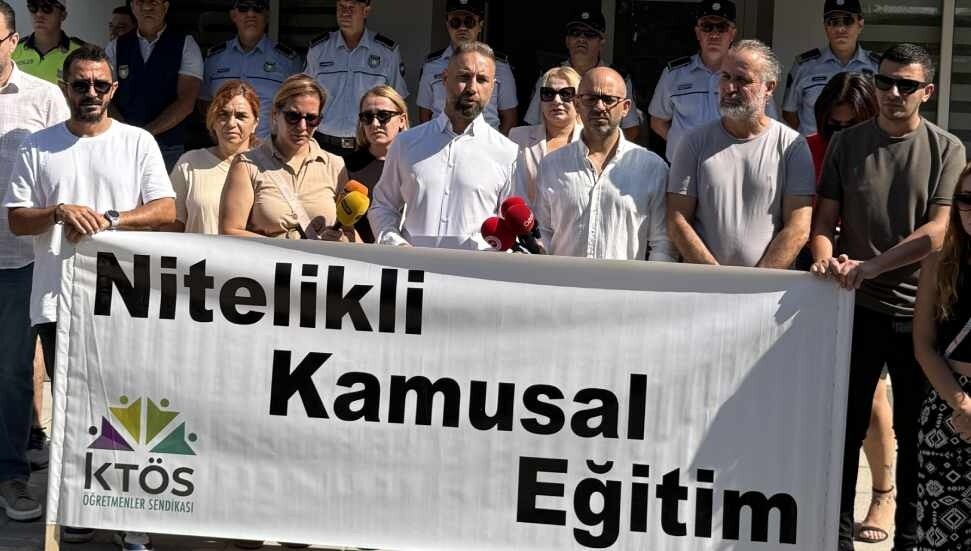KTÖS, Milli Eğitim Bakanlığı önünde eylem yaptı: Okulları ve kadrolarını Eylüle kadar hazırlayın