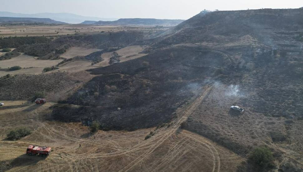 Hisarköy Ağıllar Bölgesi’nde yangın: Yaklaşık 73 dönümlük alan küle döndü